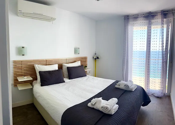 Penthouse Seaside * 모라이라