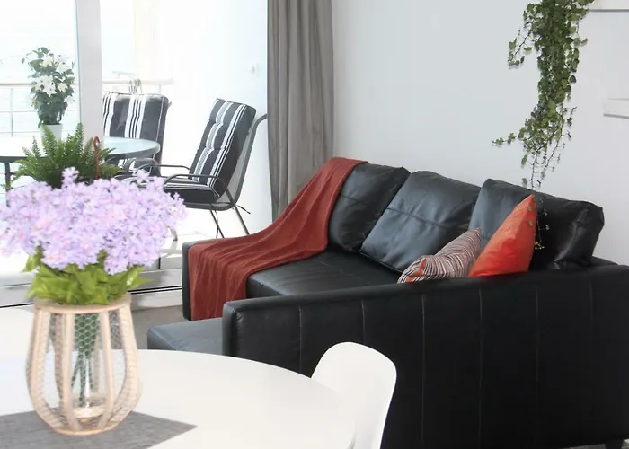 Penthouse Seaside 모라이라